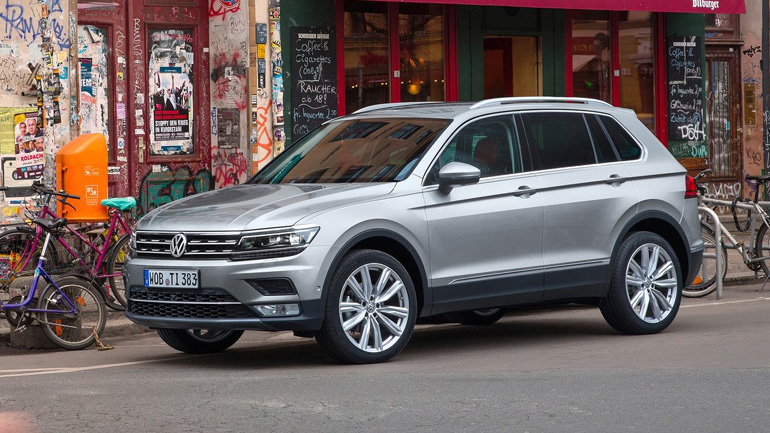 Ανακαλούνται τα VW Tiguan και Touran με πανοραμική οροφή